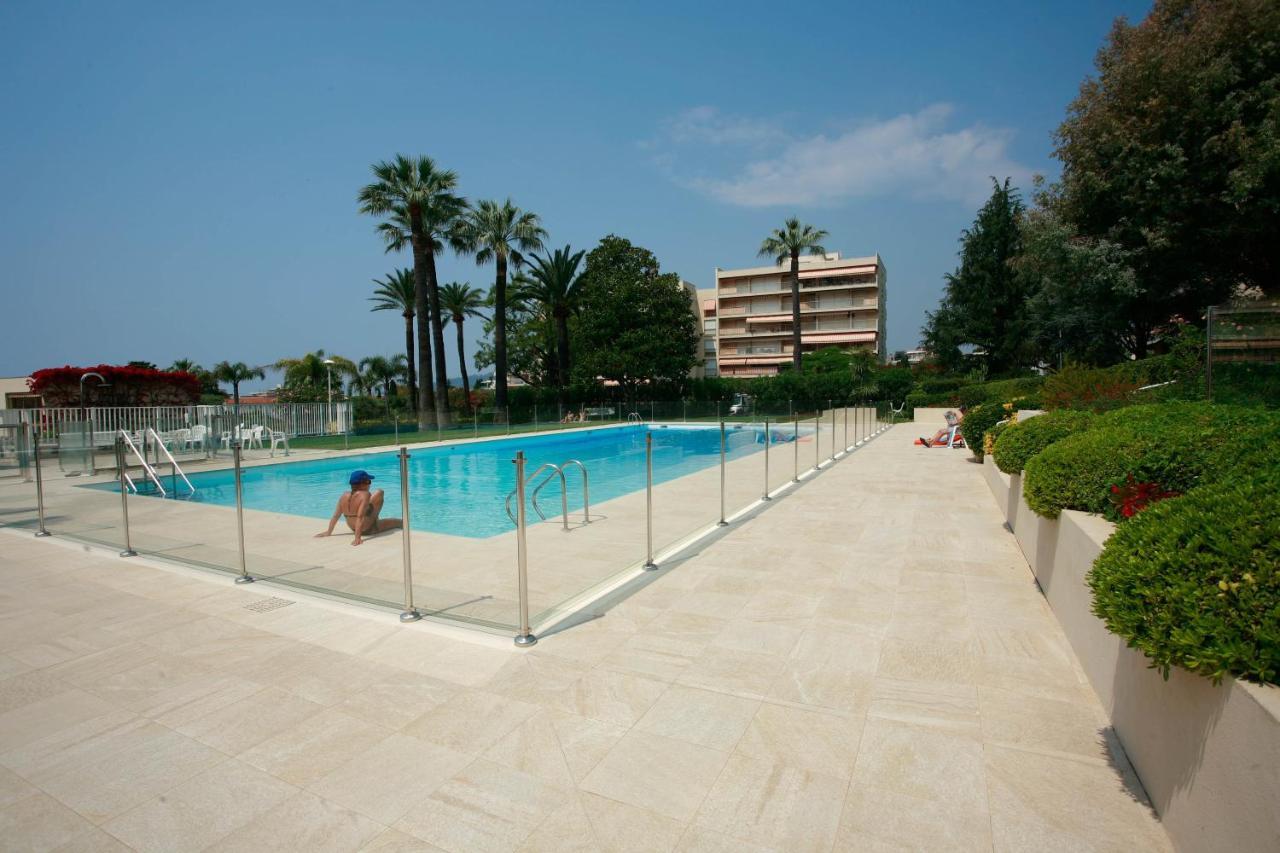 Magniolias - Residence Calme Avec Piscine, Tennis & Jardin Antibes Ngoại thất bức ảnh