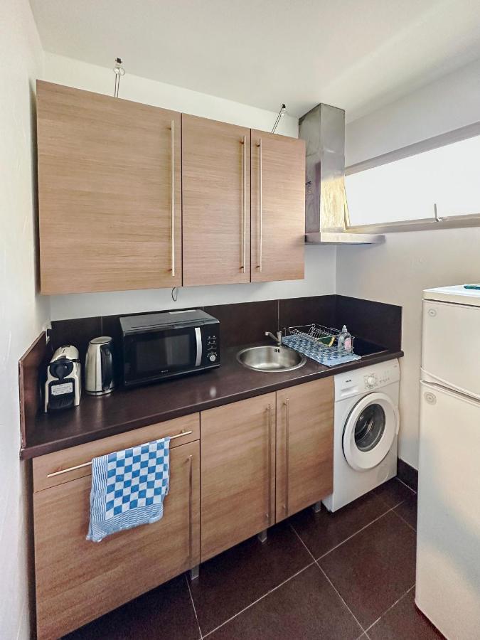 Magniolias - Residence Calme Avec Piscine, Tennis & Jardin Antibes Ngoại thất bức ảnh